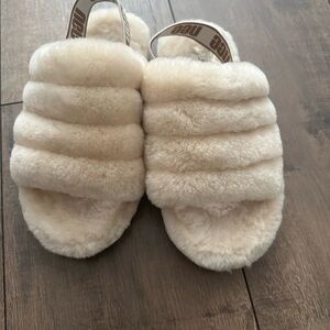 UGG Women's Fluffy Cream Slippers